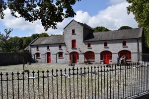 Ionad Cuairteoirí Pháirc na Cúile